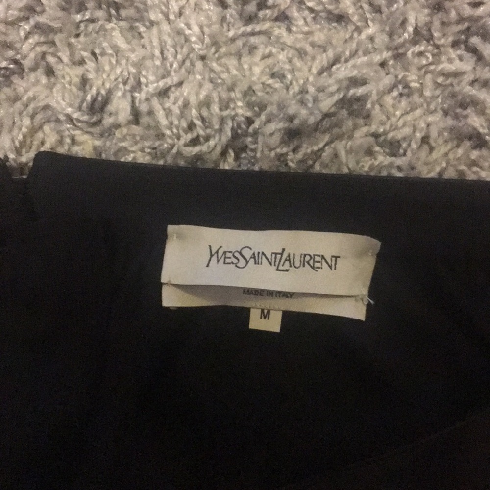 Authentic YSL midi skirt size small. Like new. - Picture 4 of 4